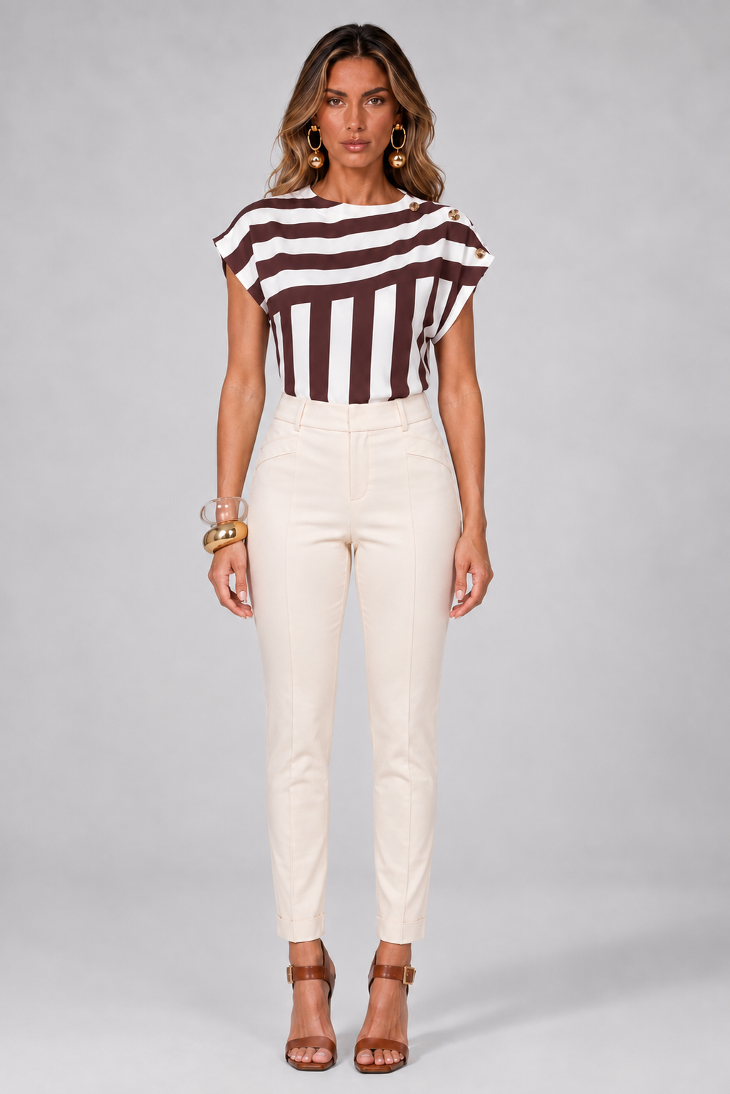 COR: OFF WHITE [colmeia-image:699aa251-2cb8-4251-9aaa-ab9aee5d4d76]
