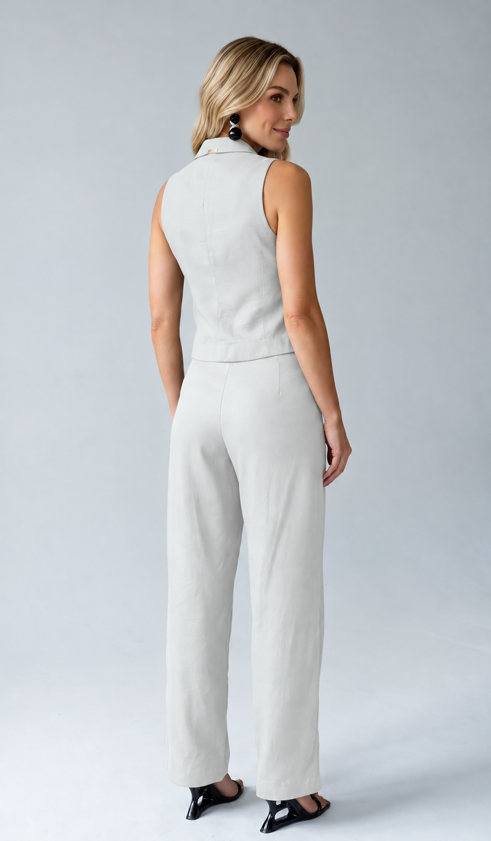 COR: OFF WHITE 2508 [colmeia-image:fa19857a-ffe4-4d3d-81d9-658134fb8771]
