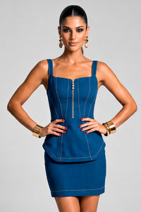 Vestido Curto Com Sobreposicao