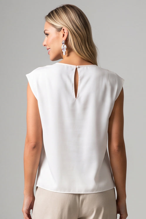 COR: ESTAMPADO [colmeia-image:6ebabf0a-09e9-452e-a53d-8c00cff31dfc]