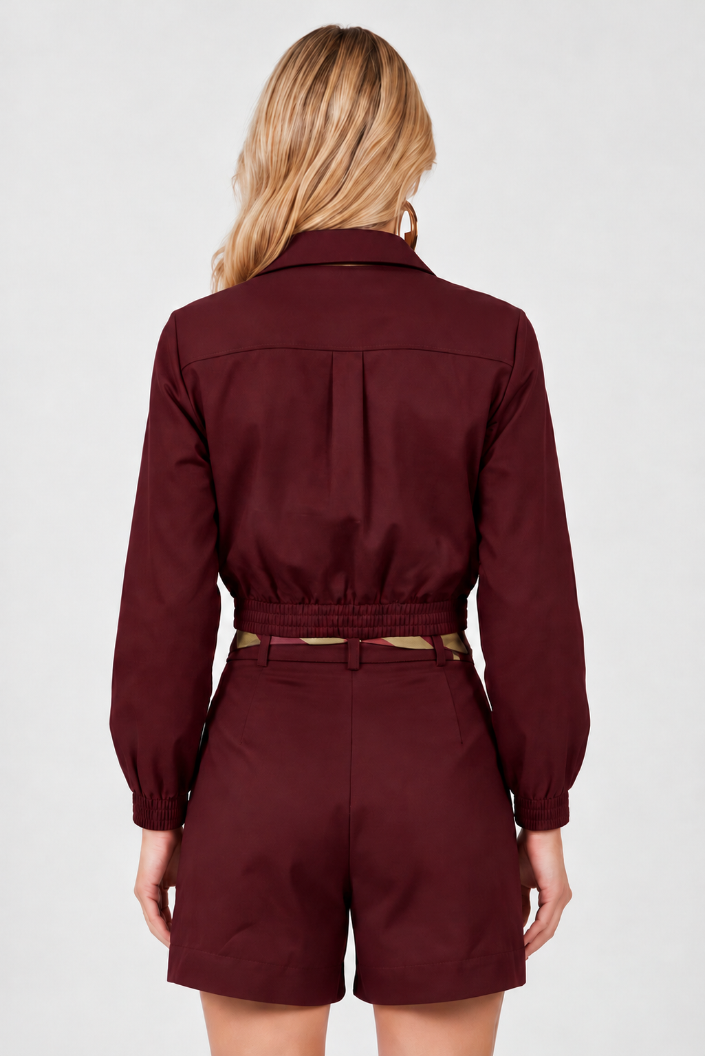 COR: VERMELHO BURGUNDY [colmeia-image:ae23743b-a285-43dc-b90c-8508147eec9c]