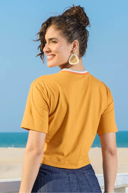 Carregar imagem 3 na visualização da galeria. Blusa Tshirt Cropped Better Together