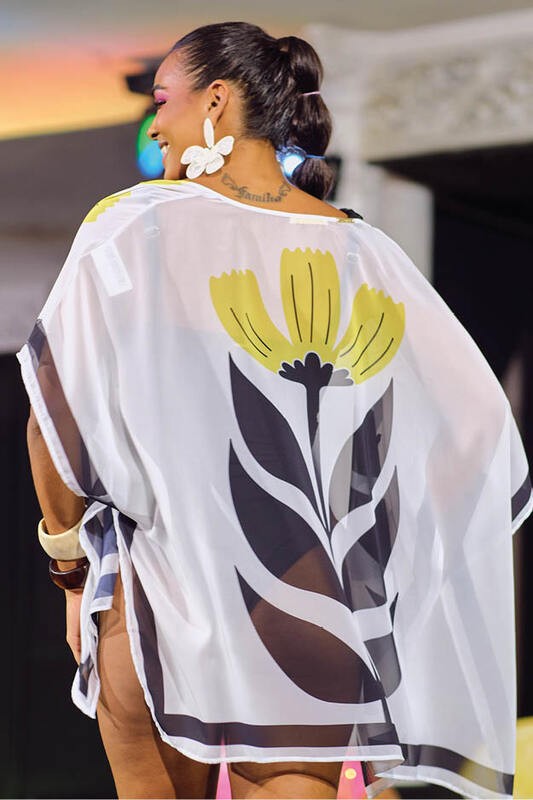 Outwear Kimono Estampa Flor