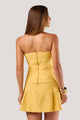 AMARELO