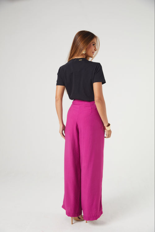 Carregar imagem 7 na visualização da galeria. Calça Pantalona com Detalhe de Fivela