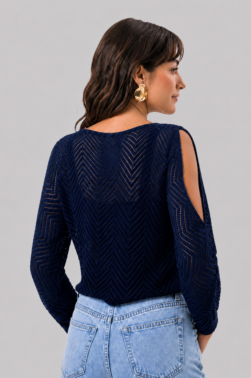 Blusa Com Abertura Nas Mangas