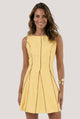 AMARELO