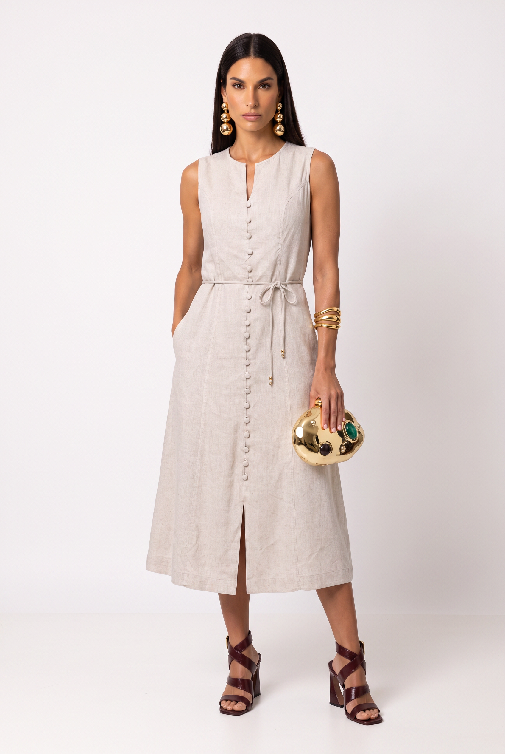 Vestido Com Botoes Cobertos